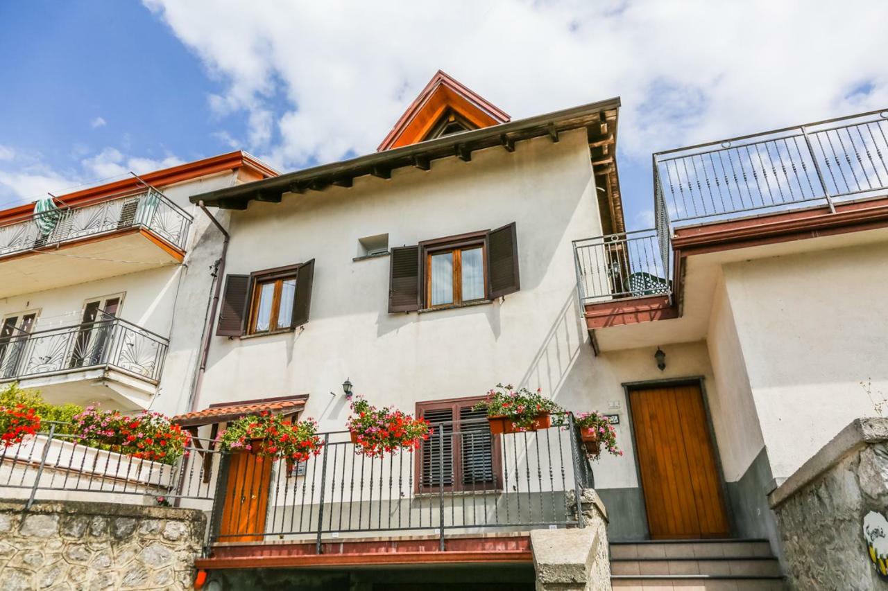 Terra Mia Apartment Аджерола Екстериор снимка